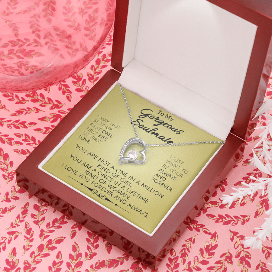 Gorgeous Soulmate - Beautiful Heart Necklace