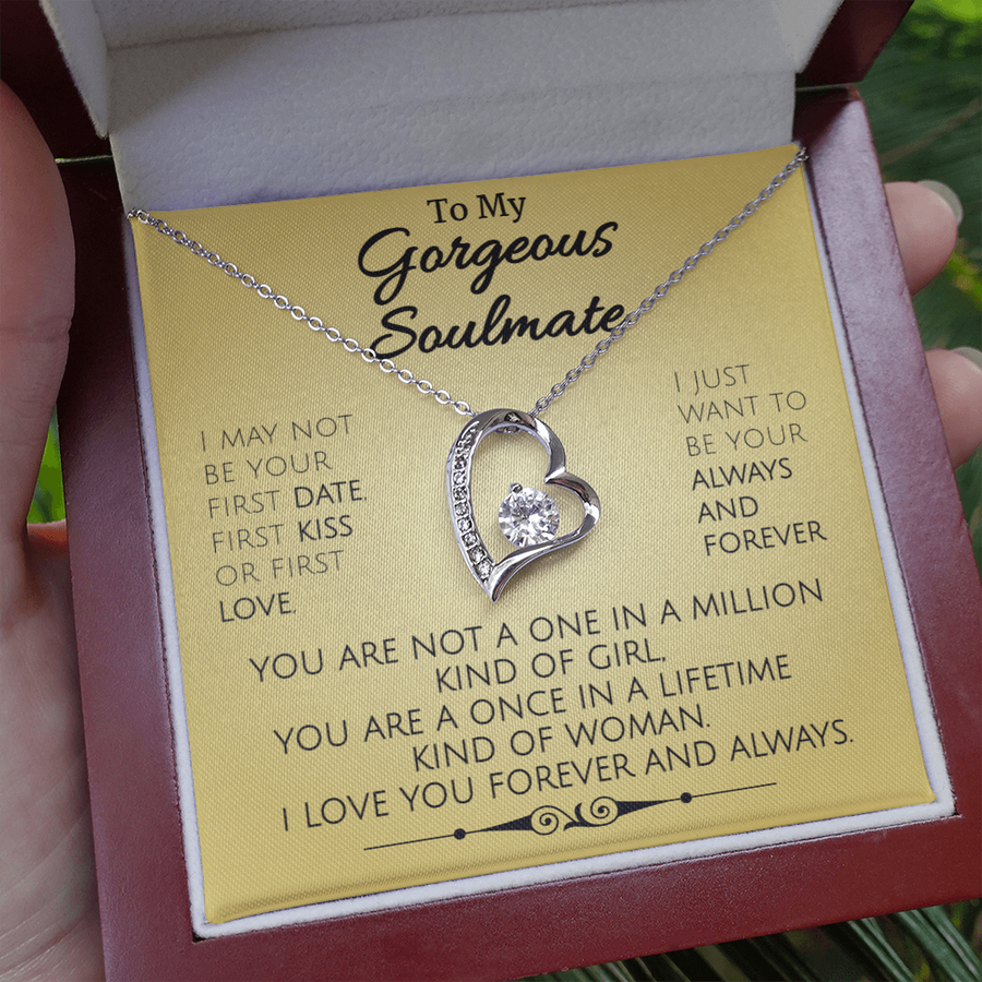Gorgeous Soulmate - Beautiful Heart Necklace