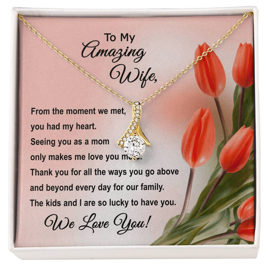 The Kids And I Are So Lucky To Have You 18K Yellow Gold Finish Alluring Beauty Necklace Jewelry Family Gift for Amazing Wife and Mom