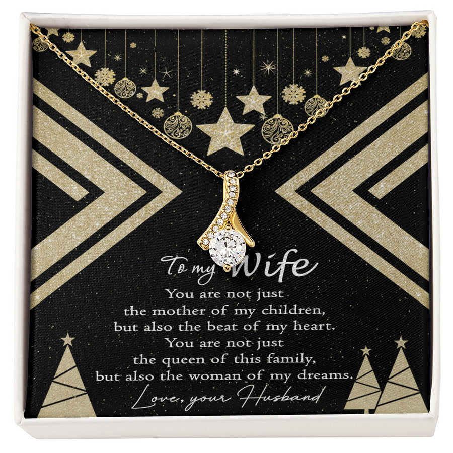 Queen of This Family To My Wife Necklace 18K Yellow Gold Finish Black & Gold Star Card Jewelry Dream Woman Gift from Husband