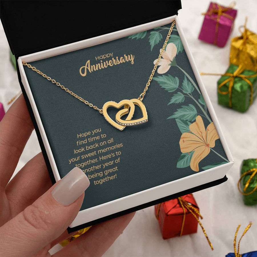 Look Back On All Your Sweet Memories Together 18K Rose Gold Interlocking Hearts Necklace Jewelry Beautiful Gift for Wife Anniversary