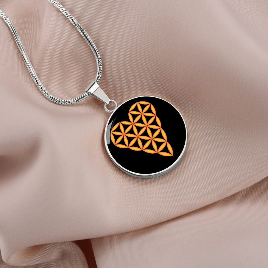 Luxury Circle Necklace with The 'Heart of Life', 3D-Orange/Black.