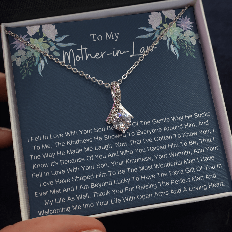 Mother in Law - Alluring Necklace