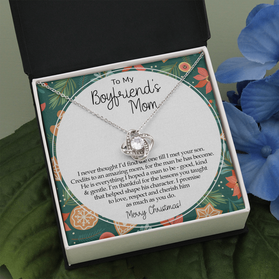 To My Boyfriend's Mom Necklace