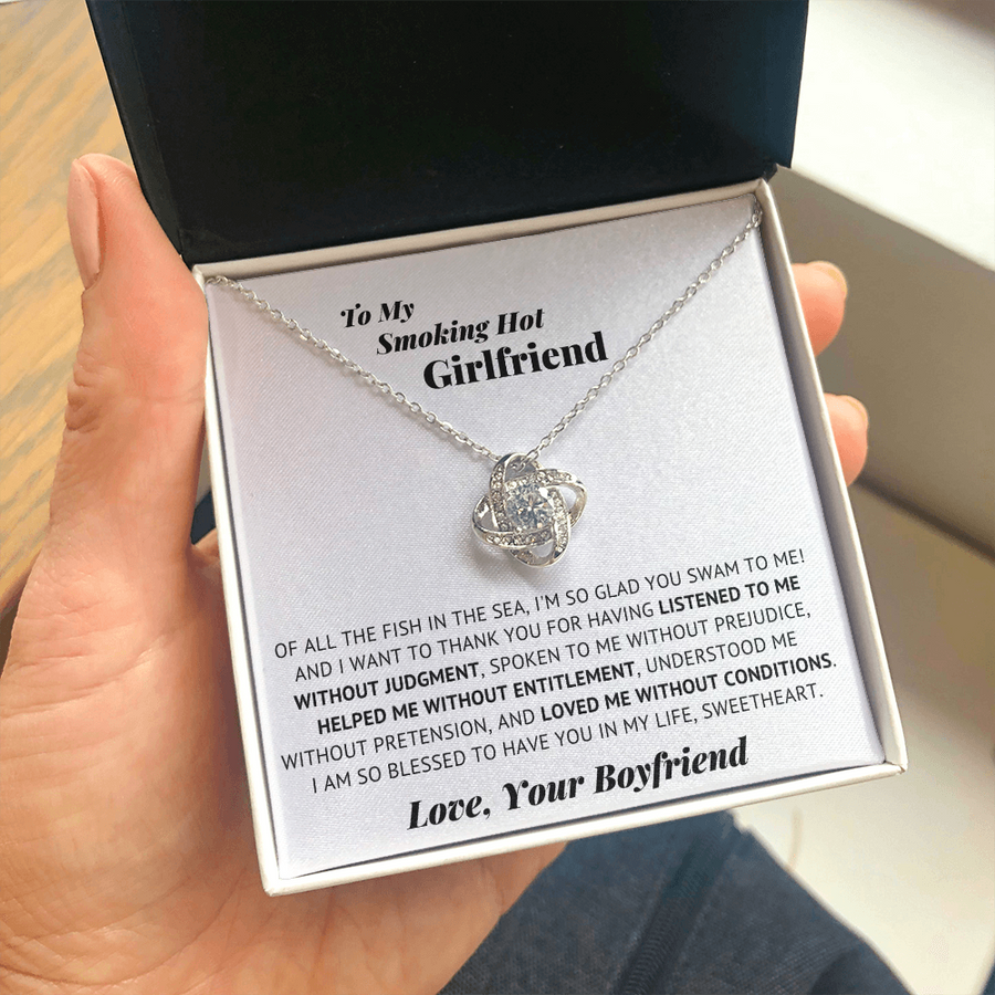 To My Girlfriend Winning Product Gift Necklace
