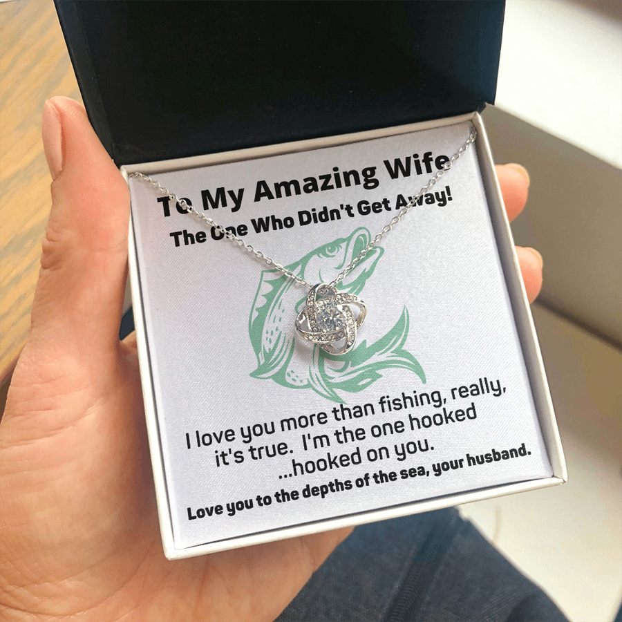 I'm Hooked on You Amazing Wife Necklace Gift from Husband