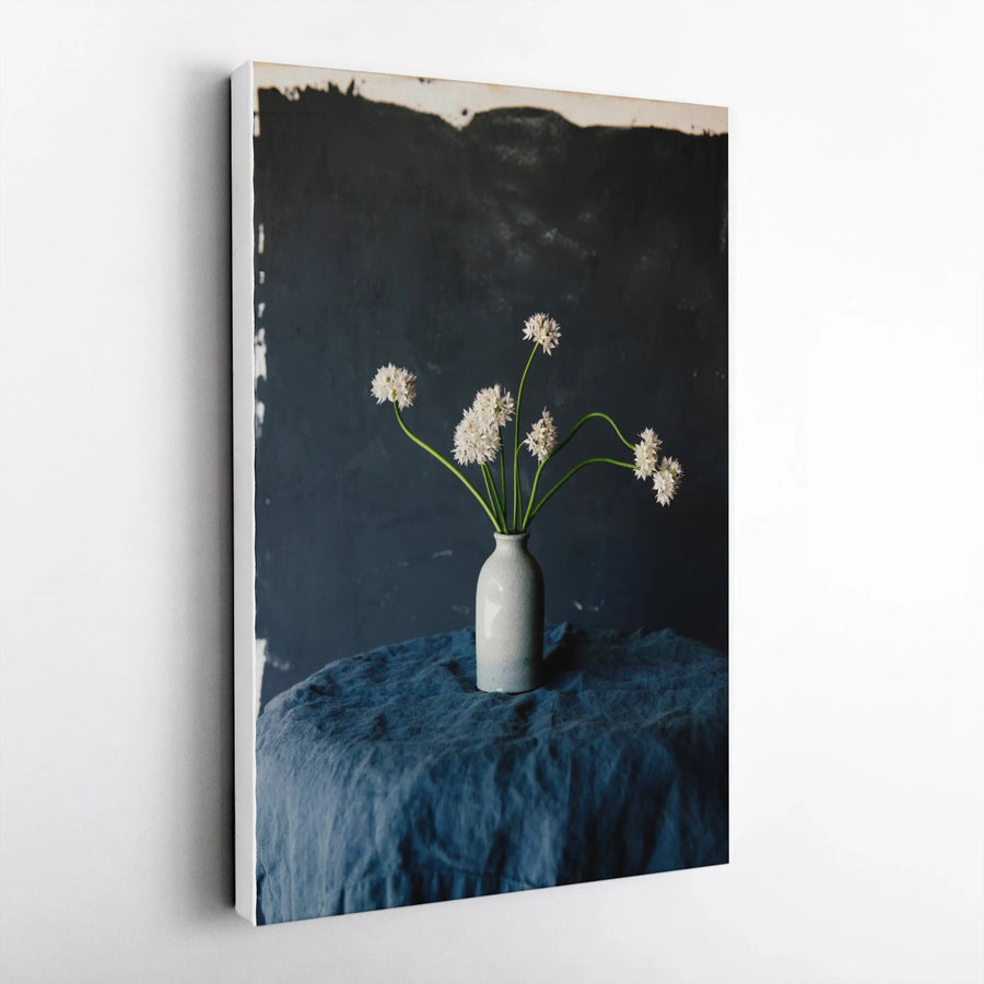 Allium Still Life Canvas Wall Art | Minimalist Floral Photography Print | High-Resolution Gallery Canvas | Modern Kitchen & Dining Room Decor Gift
