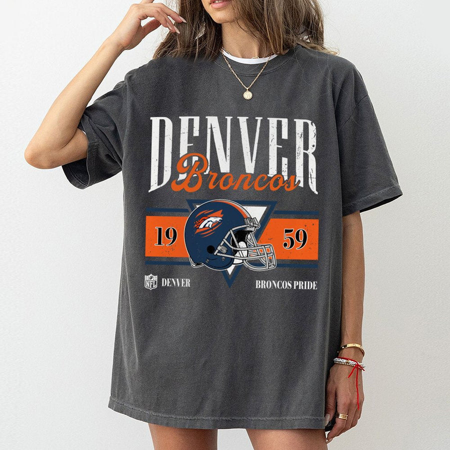 Vintage Style Denver T-Shirt Retro Denver Football T-Shirt Classic Football Fans Apparel Broncos Fan Gear