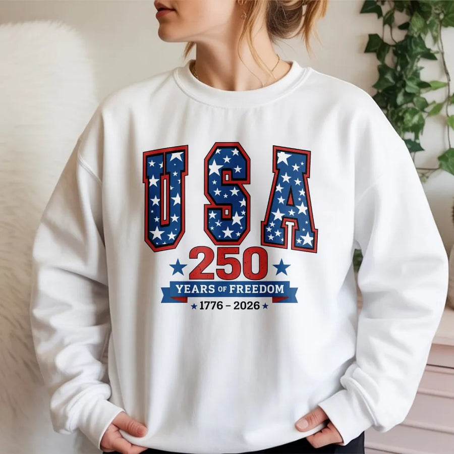 USA 250th Anniversary Sweatshirt | Vintage 1776-2026 Years of Freedom Graphic | Premium Cotton Blend | Commemorative Patriotic Gift for Men and Women