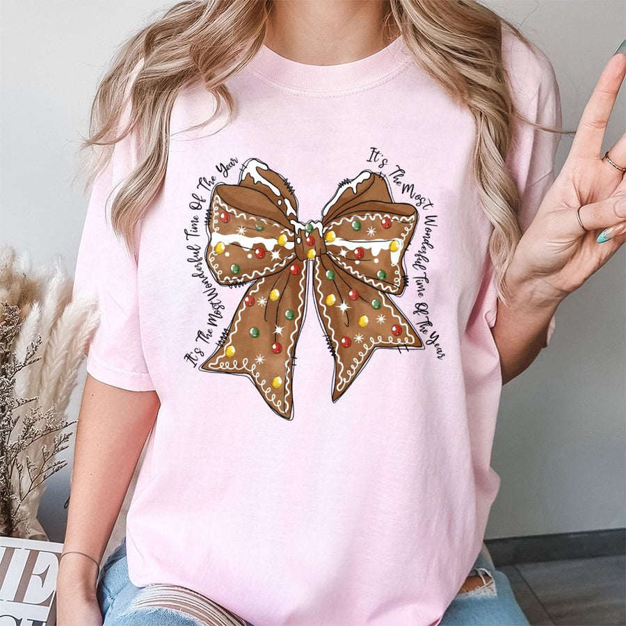Gingerbread Bow Christmas T-Shirt | Coquette Aesthetic Holiday Graphic | Premium Cotton Unisex Tee | Gift for Her and Holiday Party Lovers