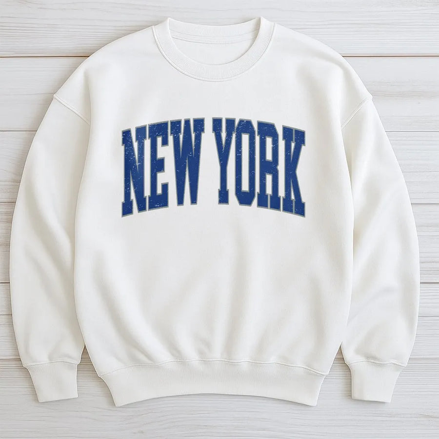 New York Sweatshirt | Vintage Collegiate Graphic | Premium Cotton-Blend | NYC Souvenir Gift for Men & Women