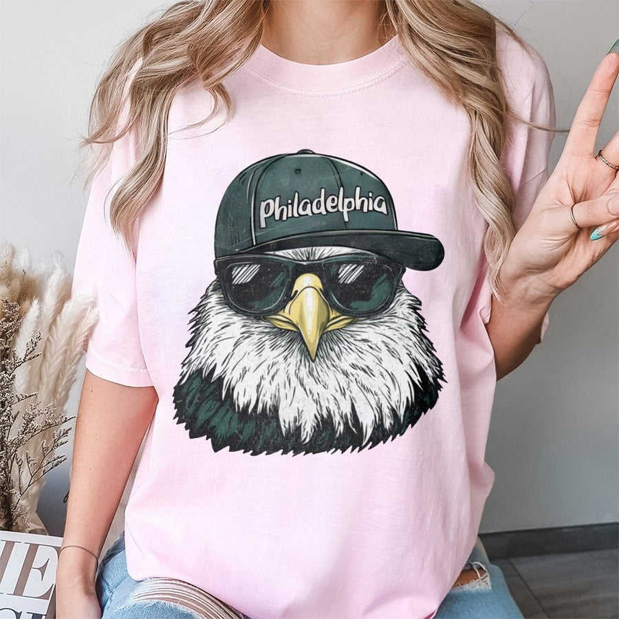 Philadelphia Bald Eagle Wearing Sunglasses And Baseball Cap T-Shirt