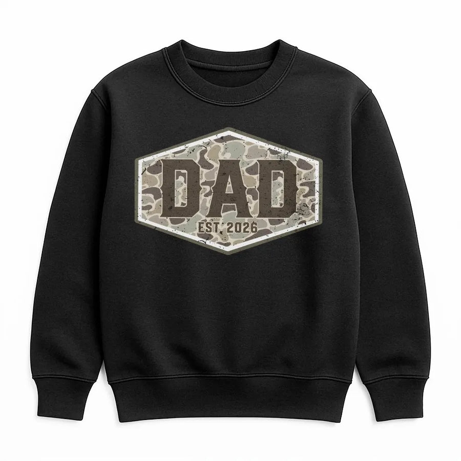 Dad Est 2026 Sweatshirt | Camo Badge Print Sweatshirt | Premium Cotton Blend | Gift for New Father, Pregnancy Announcement