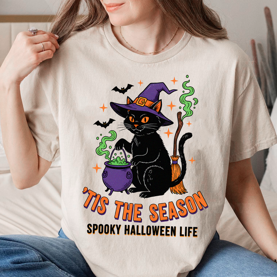 Black Cat Halloween T-Shirt | Retro Spooky Witch Cauldron Graphic | Premium Cotton Unisex Tee | Gift for Halloween Lovers