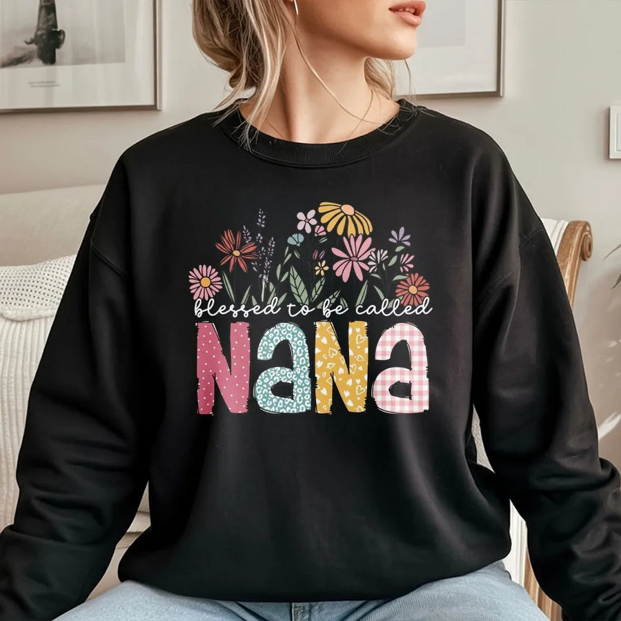 Blessed Nana Sweatshirt | Floral Wildflower Graphic Tee | Soft Cotton Grandma Shirt | Mother's Day Gift for New Grandmother