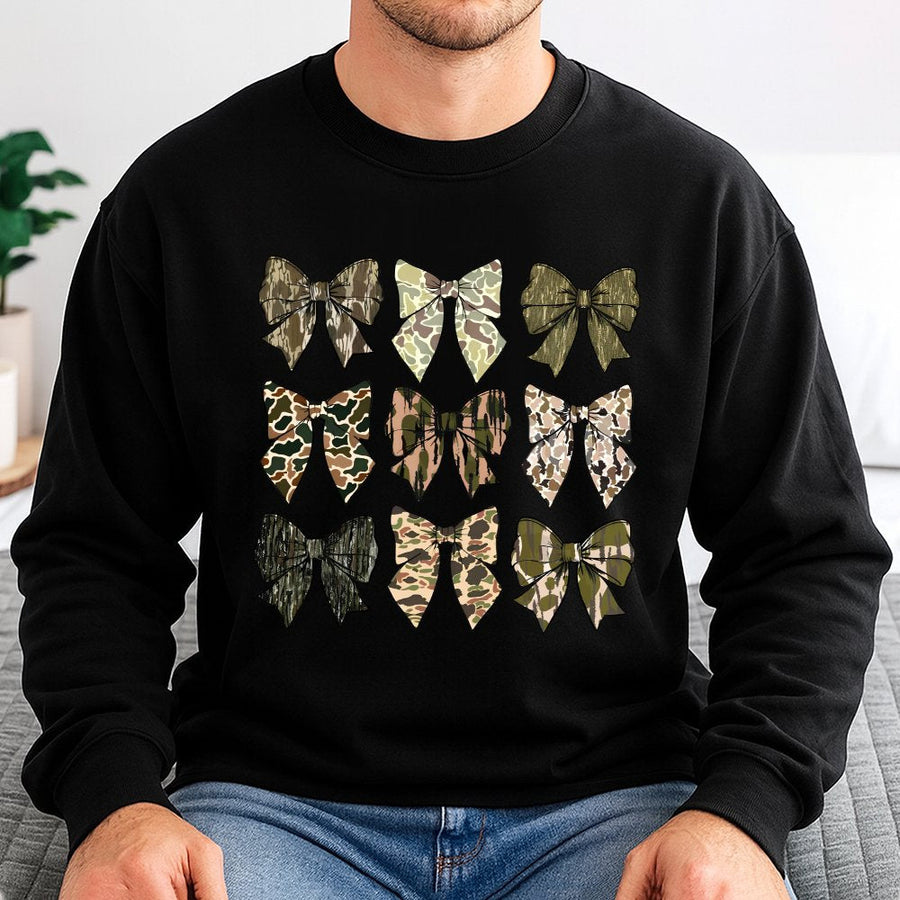 Camo Bow Sweatshirt | Trendy Coquette Aesthetic Graphic | Soft Cotton-Blend Pullover | Hunting Gift for Her Women Country Style