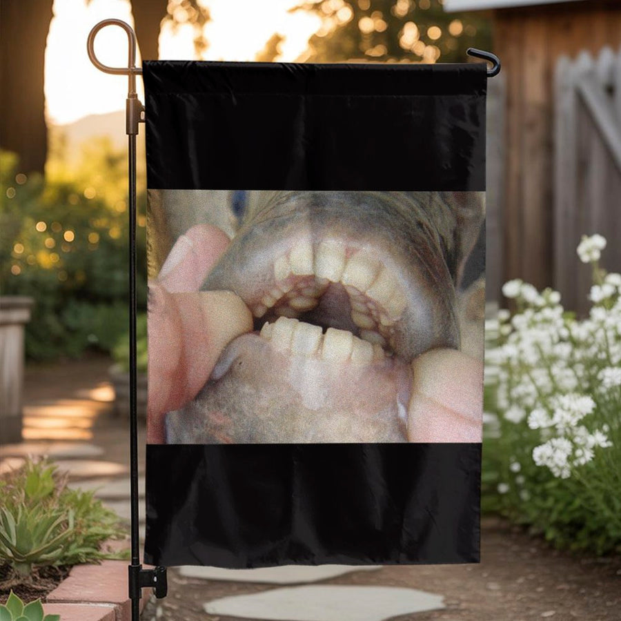 Funny Fish With Human Teeth Garden Flag | Humorous Pacu Fish Outdoor Decor | Weather-Resistant Polyester | Quirky Gift for Fishermen
