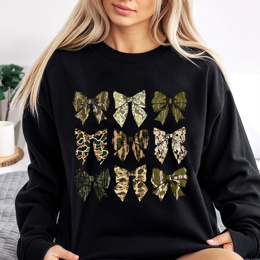 Camo Bow Sweatshirt | Trendy Coquette Aesthetic Graphic | Soft Cotton-Blend Pullover | Hunting Gift for Her Women Country Style