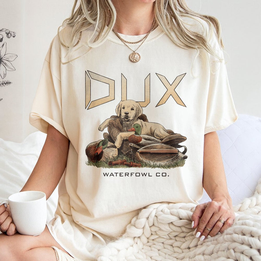 Duck Hunting T-Shirt | Vintage Labrador Retriever & Waterfowl Graphic | 100% Premium Cotton | Gift for Country Outdoorsmen & Hunters