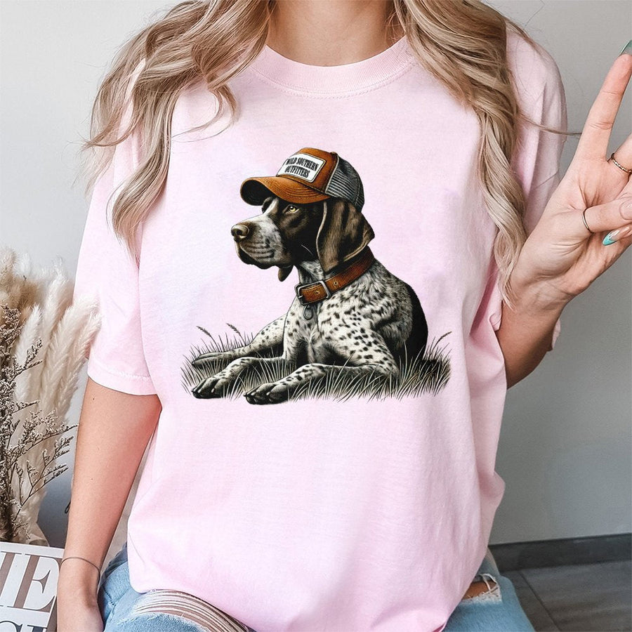 German Shorthaired Pointer T-Shirt | Bird Hunting Dog in Hat Graphic | Premium 100% Cotton | Country Style Wildlife Gift for Hunters