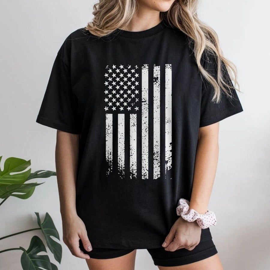 Distressed American Flag T-Shirt | Grunge Style USA Patriotic Graphic | 100% Cotton Premium Tee | Independence Day Gift For Men And Women