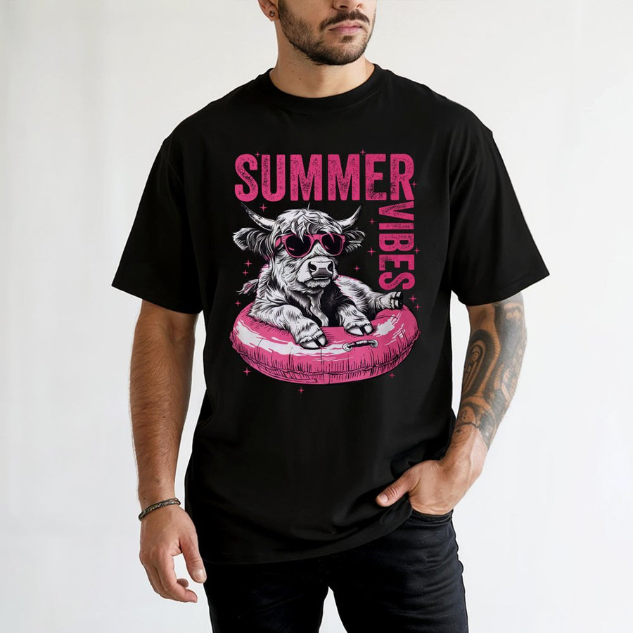 Summer Vibes Highland Cow T-Shirt | Pink Sunglasses Graphic | 100% Cotton Premium Tee | Cute Animal Vacation Gift for Her