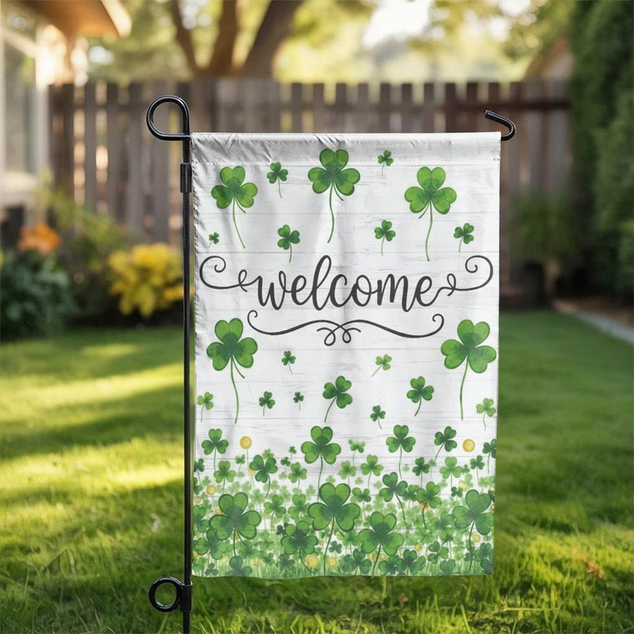 St Patrick's Day Garden Flag | Rustic Shamrock Welcome Sign | Double-Sided Polyester | Seasonal Irish Themed Yard Decor Gift