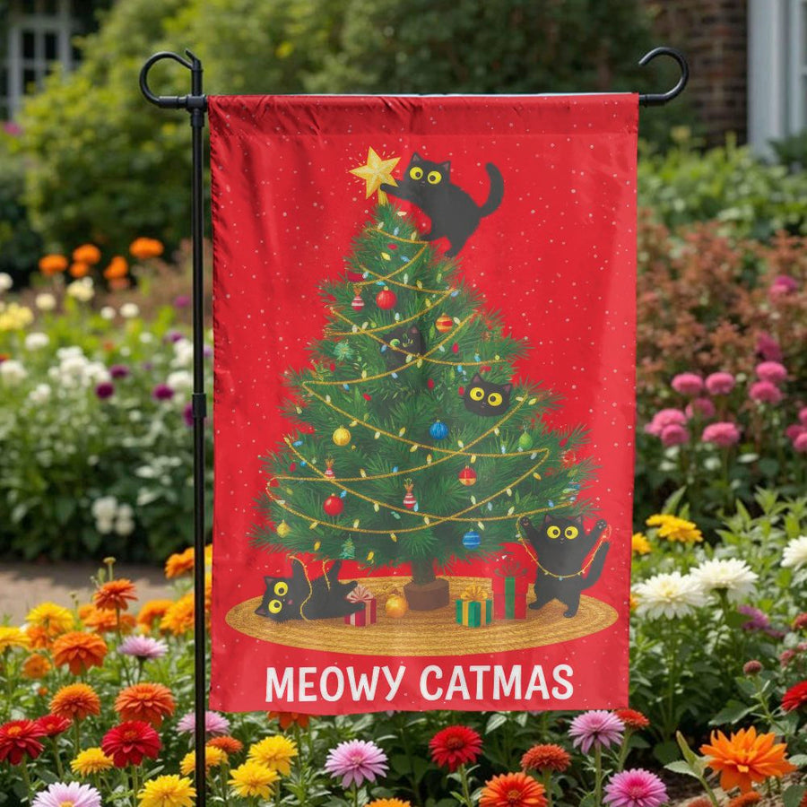 Meowy Catmas Garden Flag | Funny Black Cats on Christmas Tree | Weather-Resistant Polyester | Holiday Yard Decor Gift for Cat Lovers