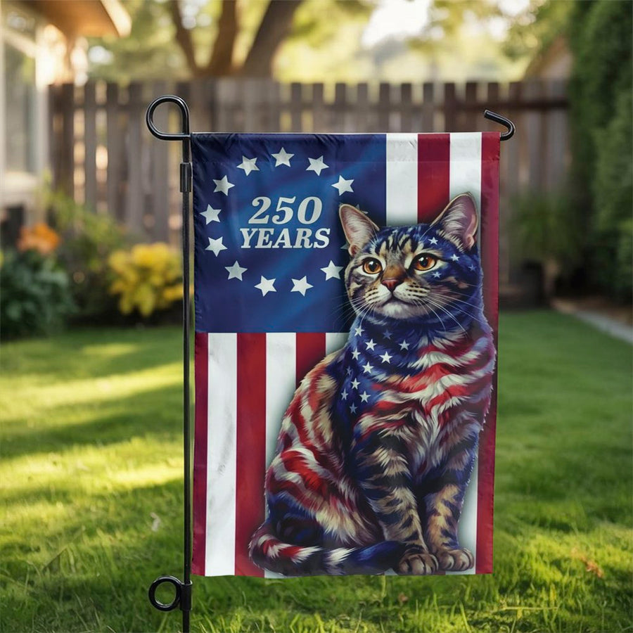 Patriotic Cat Garden Flag | 250th Anniversary USA Design | Double Sided Polyester | Outdoor Yard Decor Gift for Cat Lovers