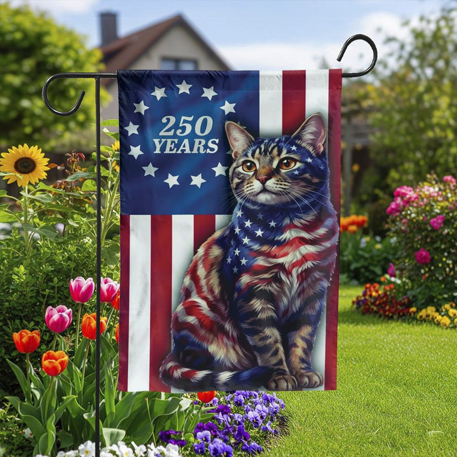 Patriotic Cat Garden Flag | 250th Anniversary USA Design | Double Sided Polyester | Outdoor Yard Decor Gift for Cat Lovers