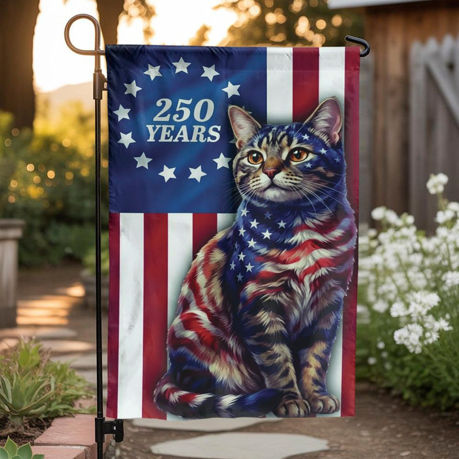 Patriotic Cat Garden Flag | 250th Anniversary USA Design | Double Sided Polyester | Outdoor Yard Decor Gift for Cat Lovers