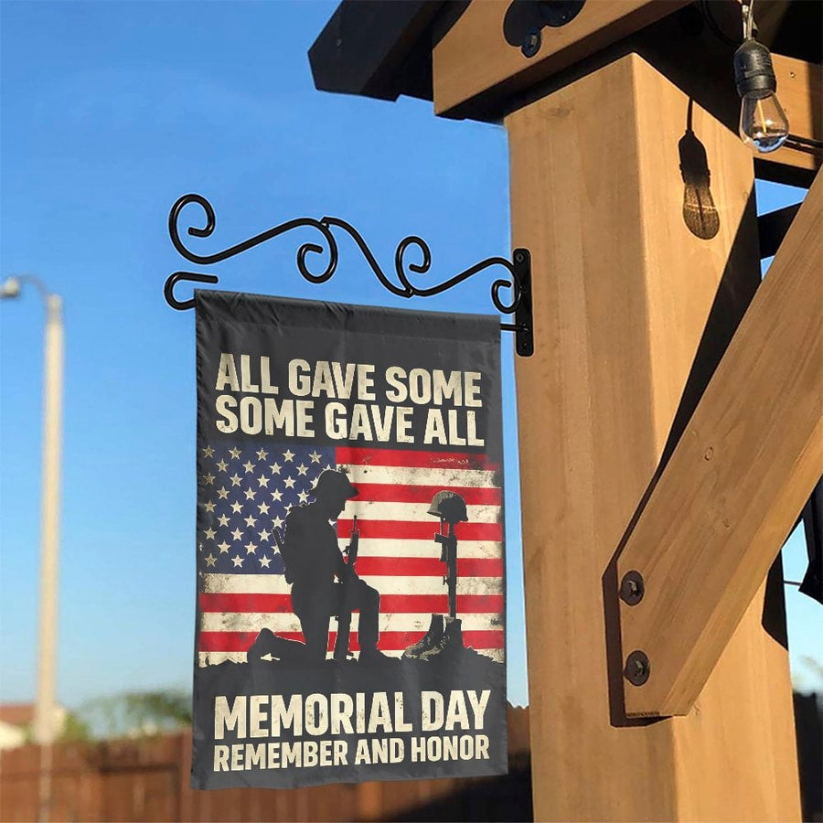 Memorial Day Garden Flag | Kneeling Soldier American Flag Design | Double-Sided Weatherproof Fabric | Patriotic Yard Decor Gift for Veterans