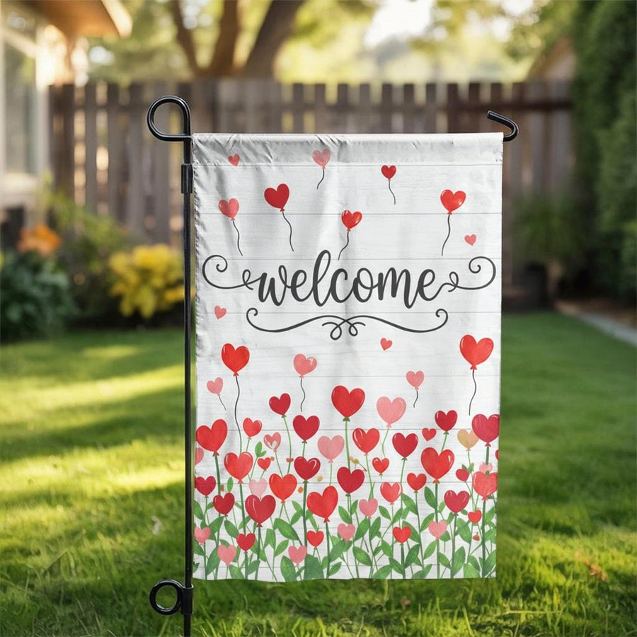 Welcome Heart Garden Flag | Double Sided Valentine's Day Decor | Weather Resistant Polyester | Decorative Outdoor Yard Art for Spring