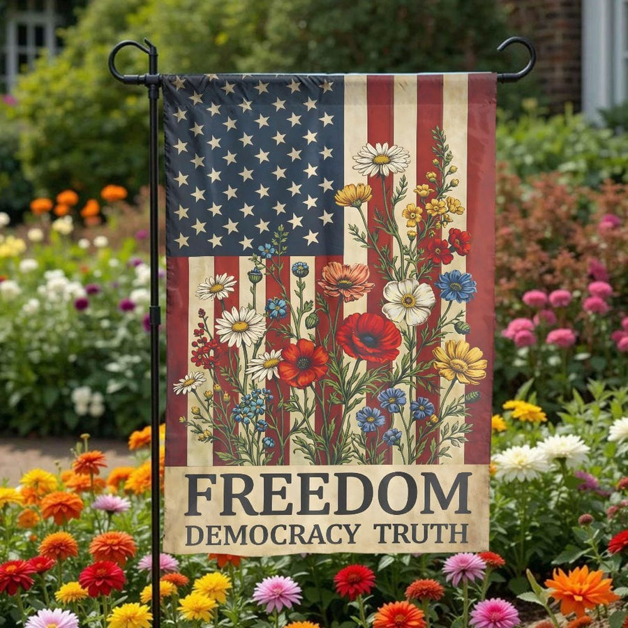 Patriotic American Flag Garden Flag | Vintage Wildflower Botanical Art | Double Sided Weather Resistant Polyester | Outdoor Yard Decor Gift